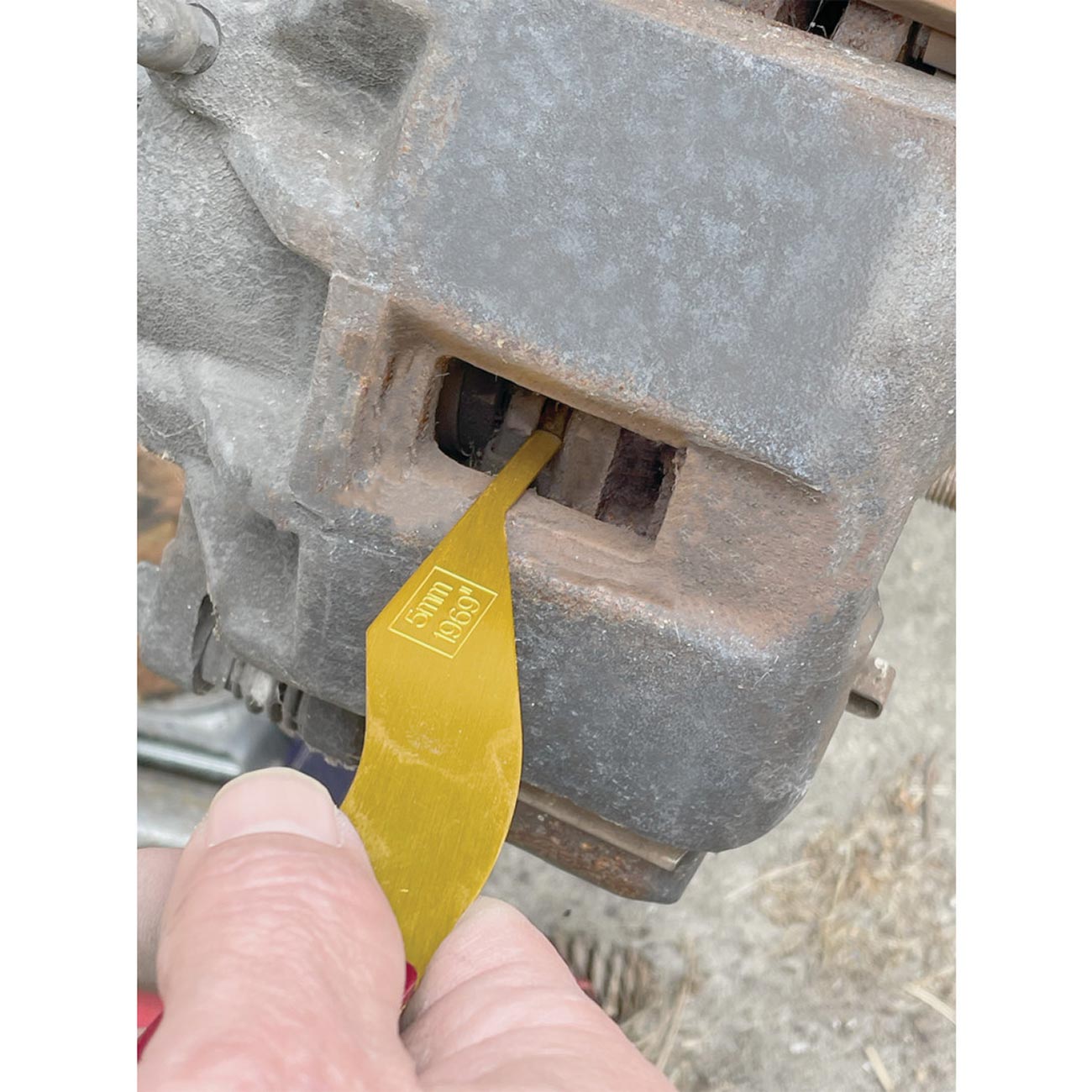 Performance Tool Brake Thickness Gauge - Image 3