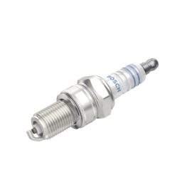 BOSCH SPARK PLUG